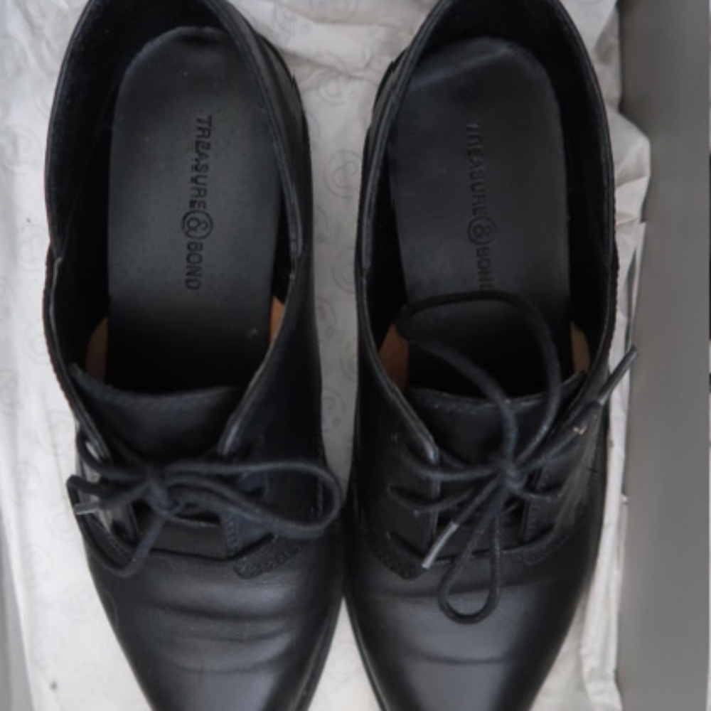 Treasure and Bond Lea Loafer